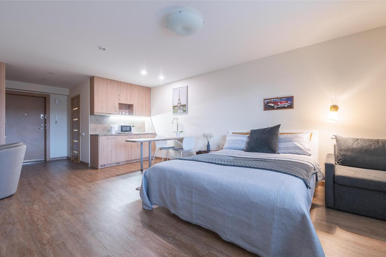 Gyneju Self Check-In Apartments Вильнюс Экстерьер фото
