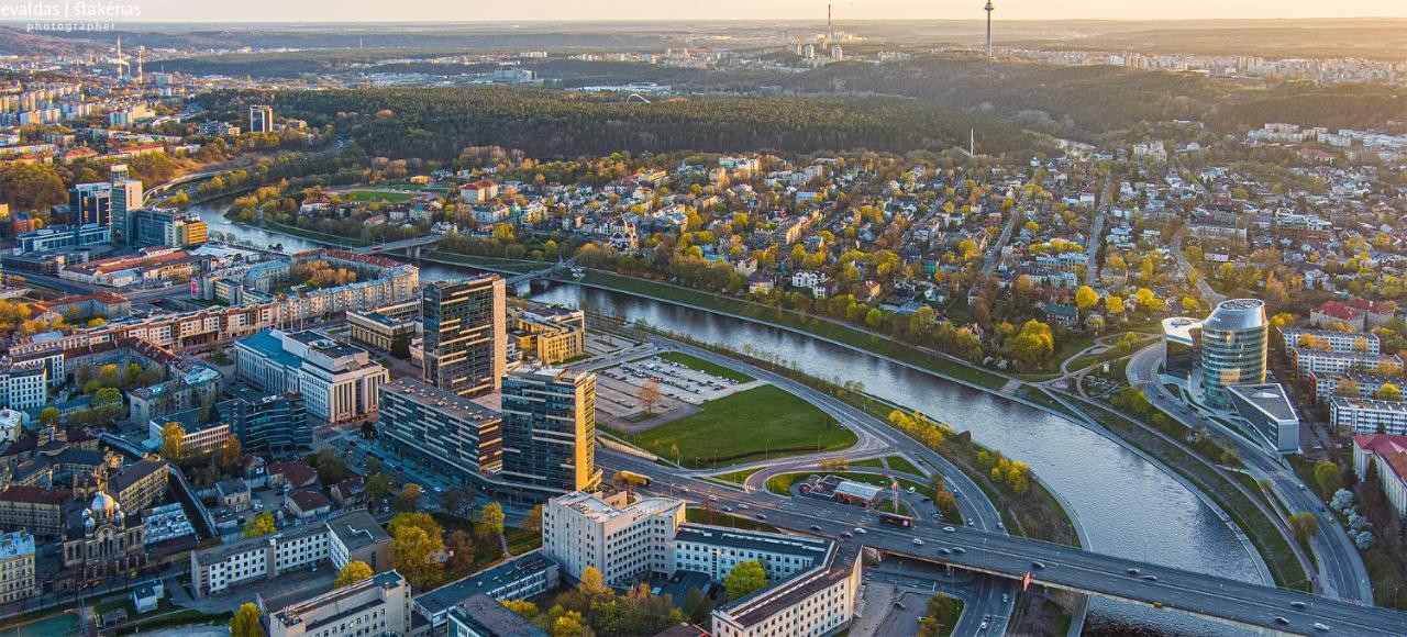 Gyneju Self Check-In Apartments Вильнюс Экстерьер фото