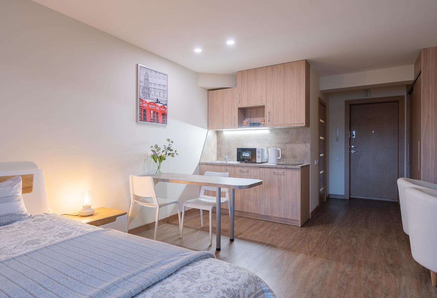 Gyneju Self Check-In Apartments Вильнюс Номер фото