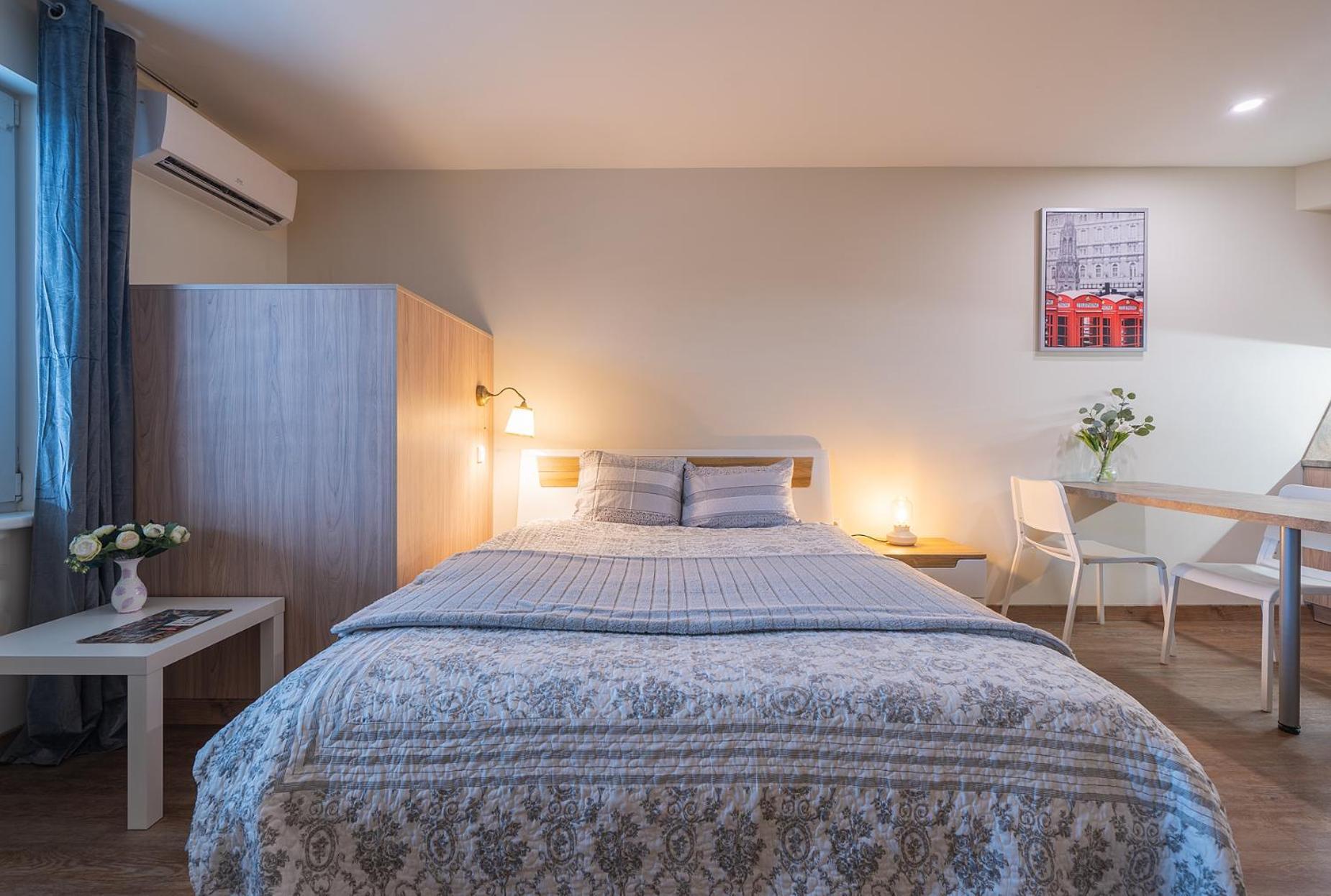 Gyneju Self Check-In Apartments Вильнюс Номер фото