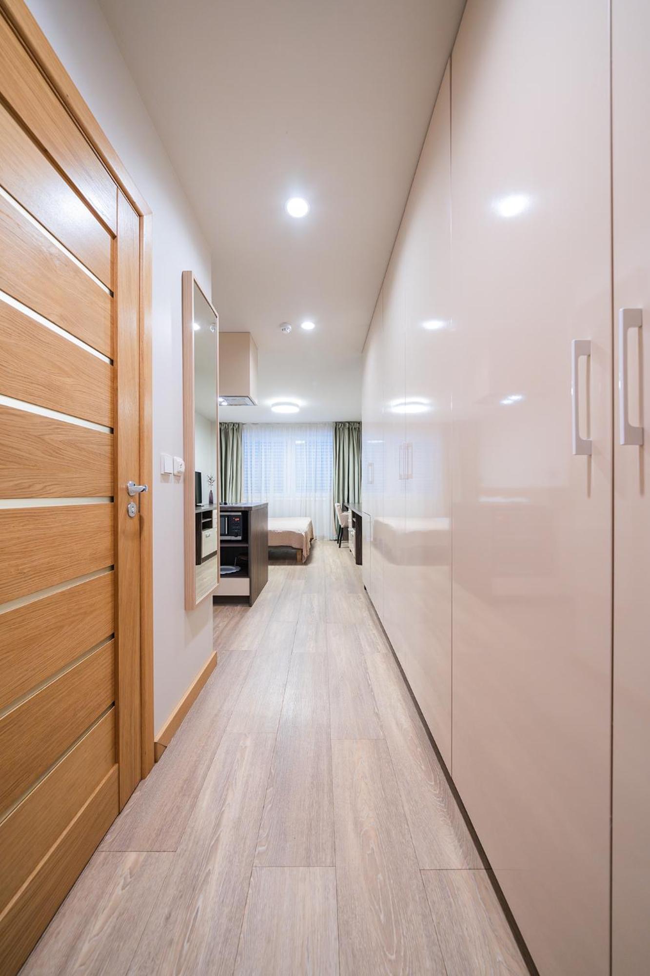 Gyneju Self Check-In Apartments Вильнюс Экстерьер фото