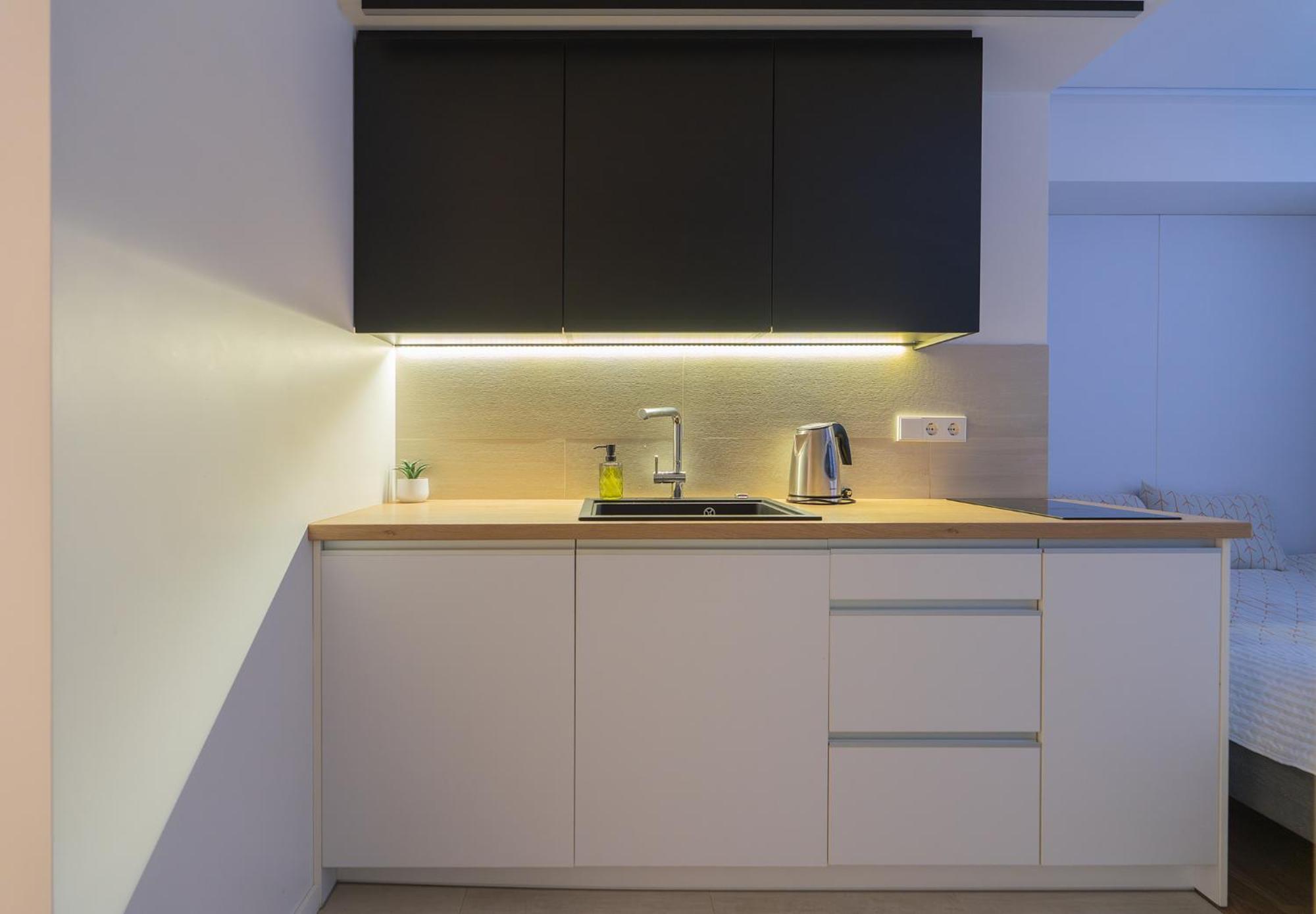 Gyneju Self Check-In Apartments Вильнюс Экстерьер фото