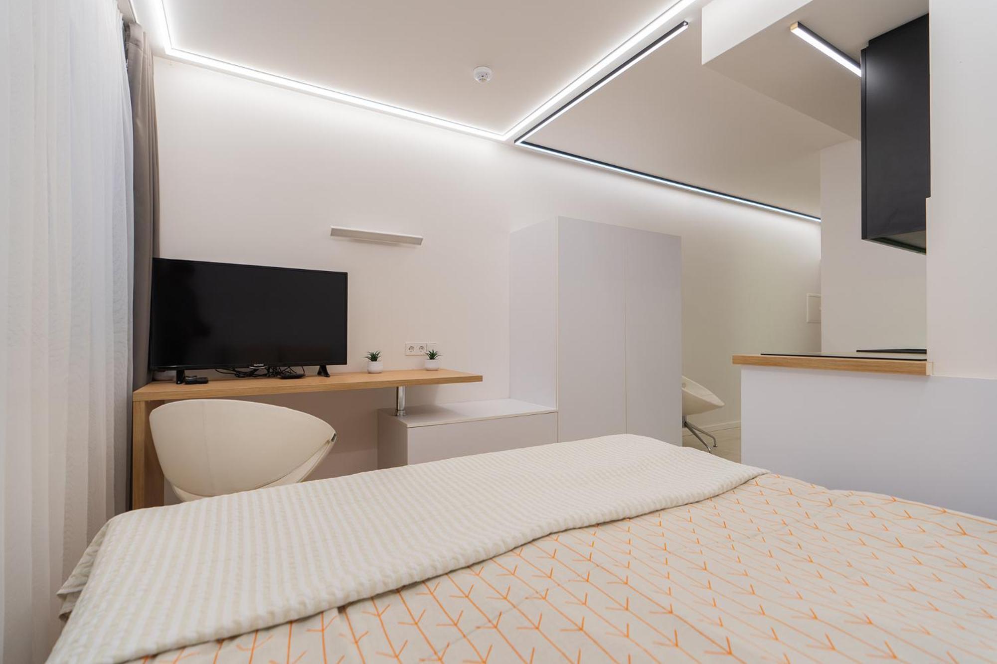 Gyneju Self Check-In Apartments Вильнюс Экстерьер фото