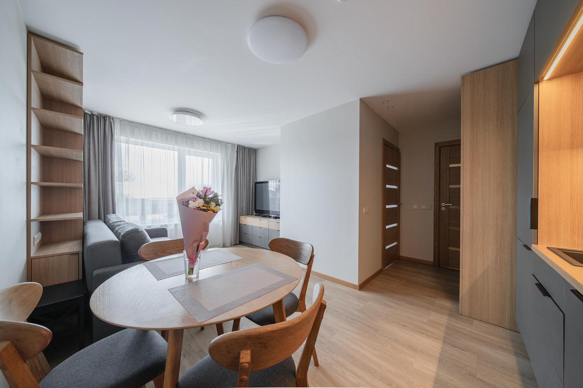 Gyneju Self Check-In Apartments Вильнюс Экстерьер фото