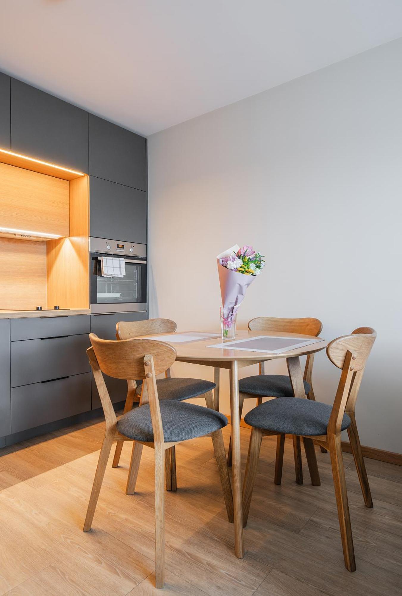 Gyneju Self Check-In Apartments Вильнюс Экстерьер фото